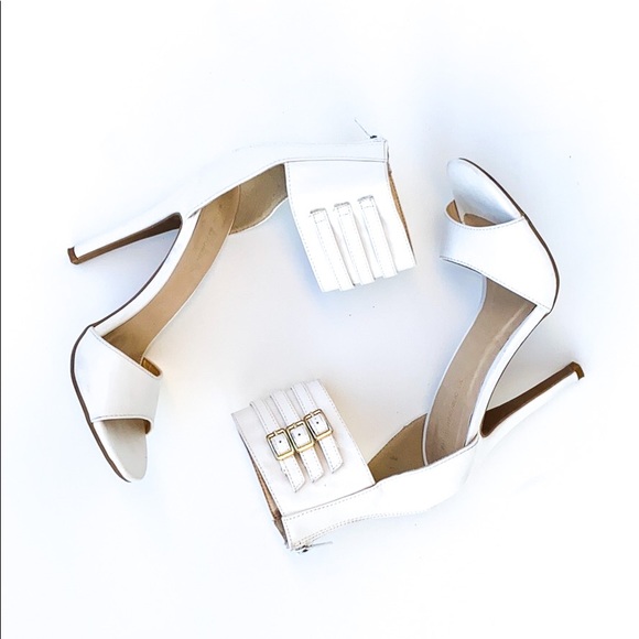 Shoe Republic LA White Ankle Strap Open Toe Heels - Picture 4 of 8